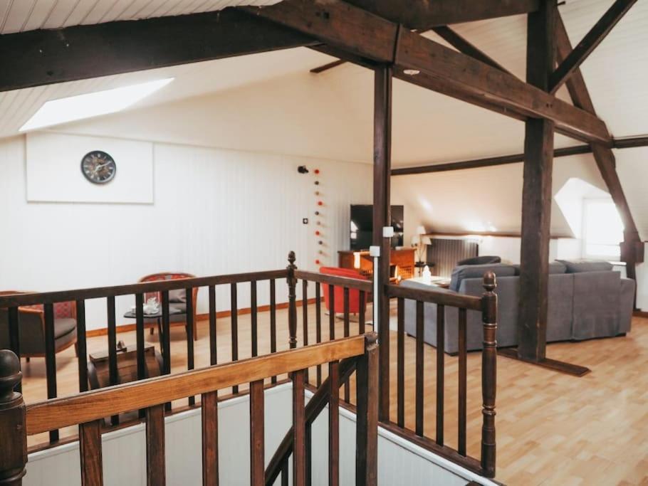 Appartement Avec Patio Sainte-Anne-d'Auray Exterior photo